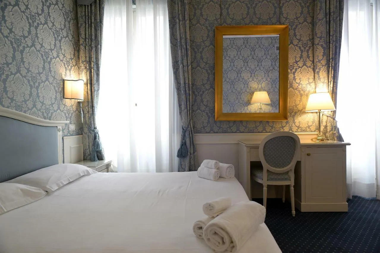 Corte Barozzi Venice Suites 2*,  Itálie